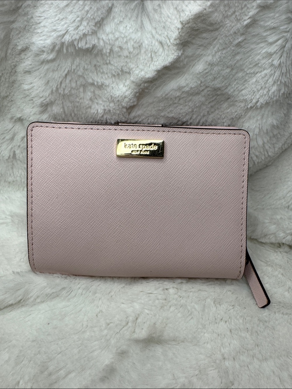 kate spade pale pink Saffiano zip wallet with gold plaque
